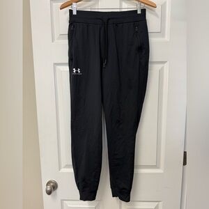 Under Armour Loose Fit ColdGear Black Men’s Joggers Size M
